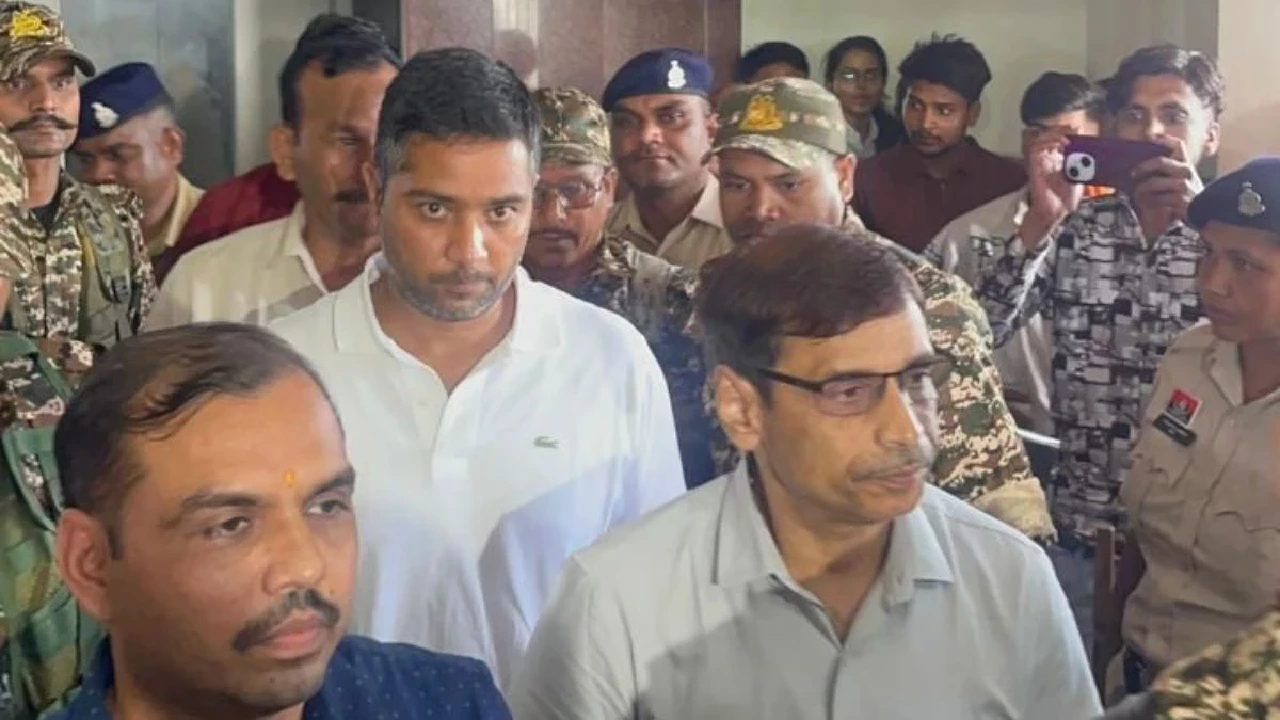 पूर्व मुख्यमंत्री भूपेश बघेल के बेटे चैतन्य बघेल की 61 करोड़ रुपए की संपत्ति कुर्क