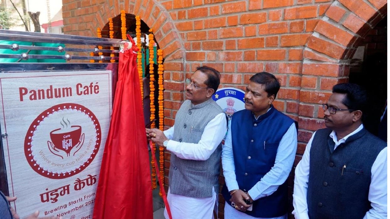 मुख्यमंत्री विष्णु देव साय ने ‘पंडुम कैफे’ का किया शुभारंभ